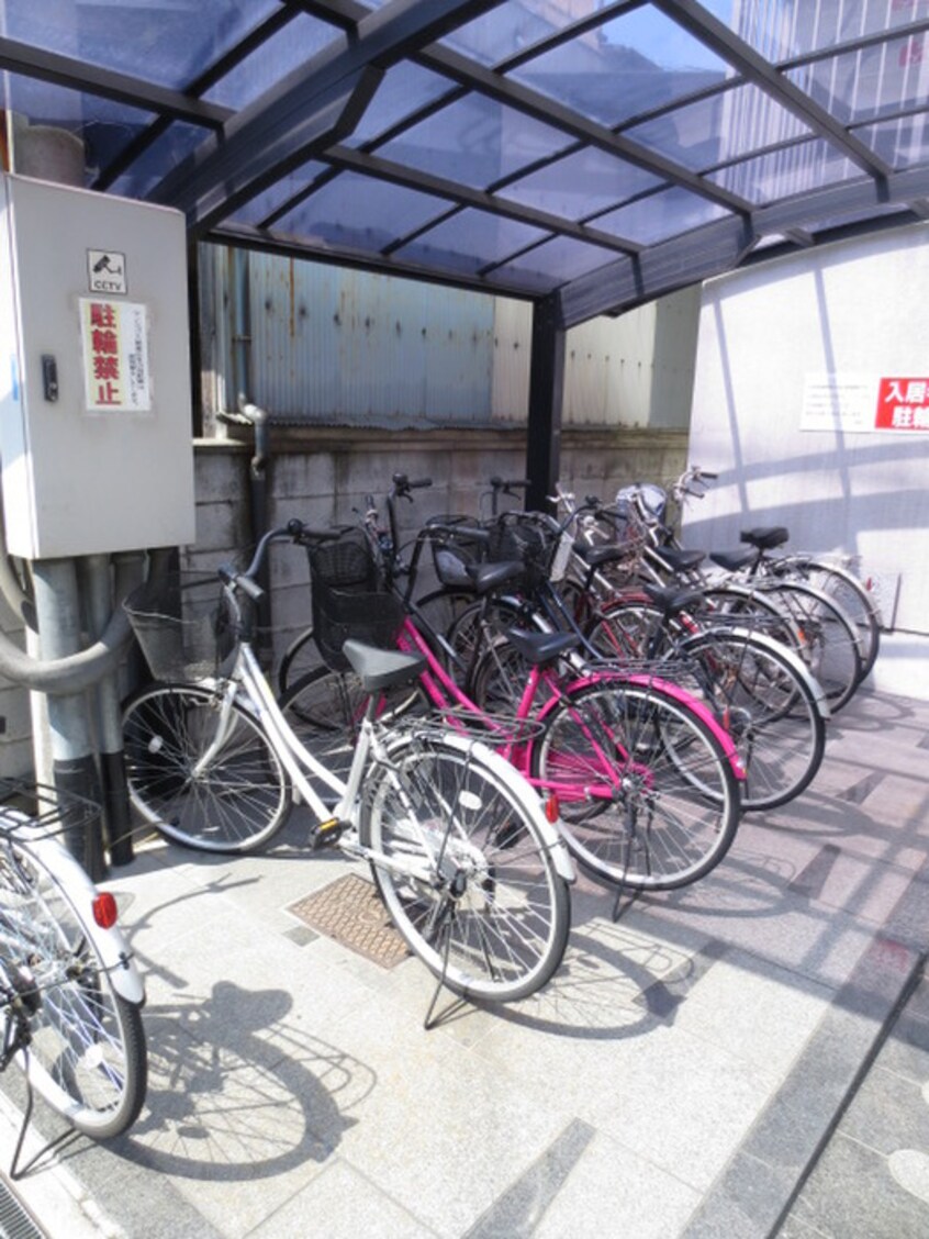 駐輪場 プチエトワ－ルⅢ番館