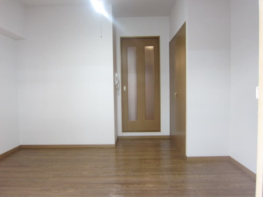 居室 エトワール瓦町