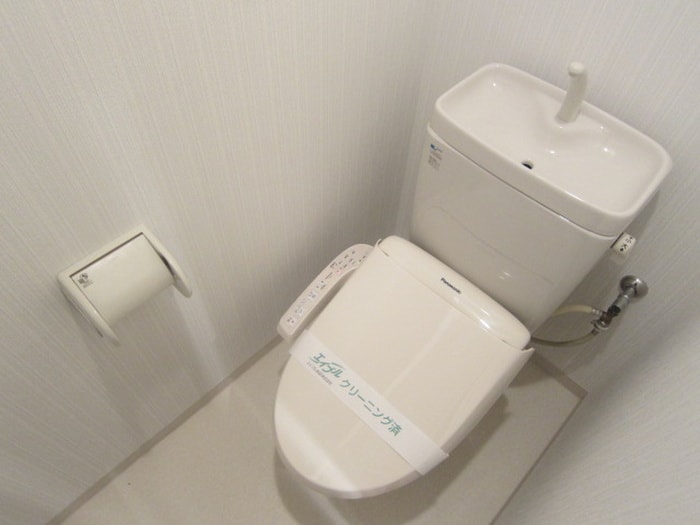 トイレ エトワール瓦町