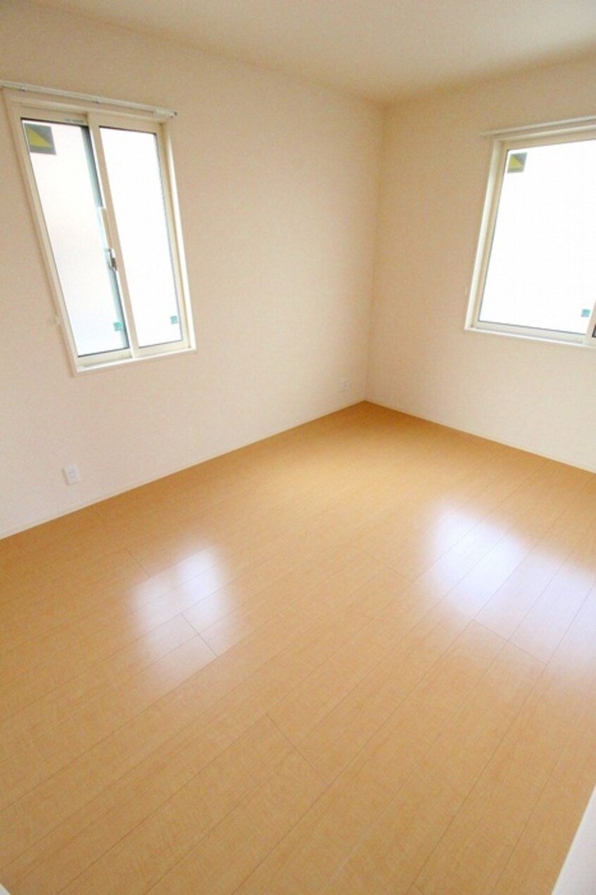 居室 ウエスタンリバ－香里