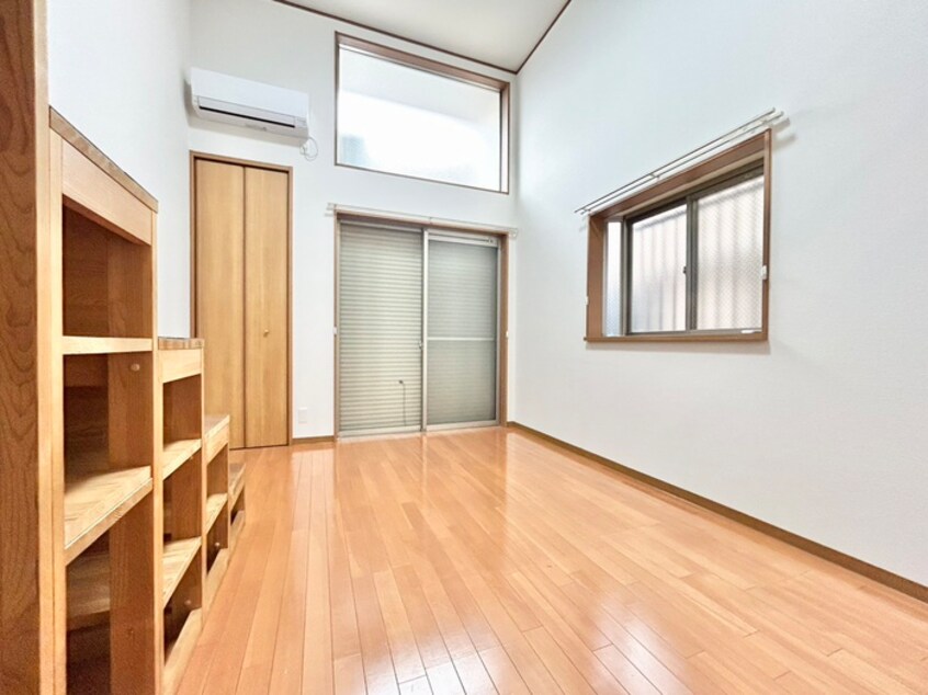 居室 ＵＥＤＡ　ＰＡＬＡＣＥ