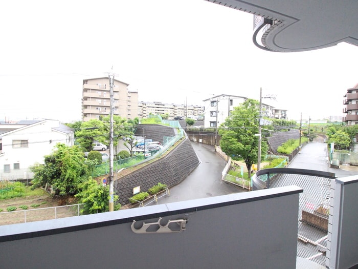 室内からの展望 Hillside Terrace 千里丘