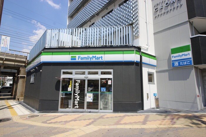 ファミリーマート新今宮駅東店(コンビニ)まで50m N Residence 新今宮