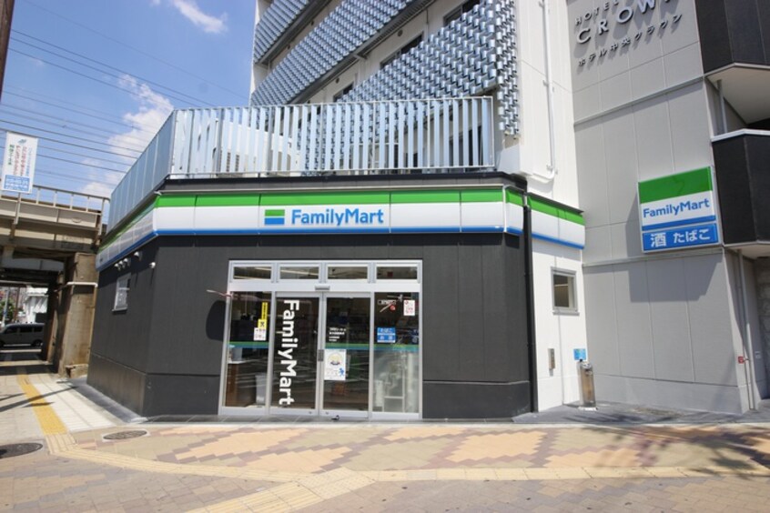 ファミリーマート新今宮駅東店(コンビニ)まで50m N Residence 新今宮