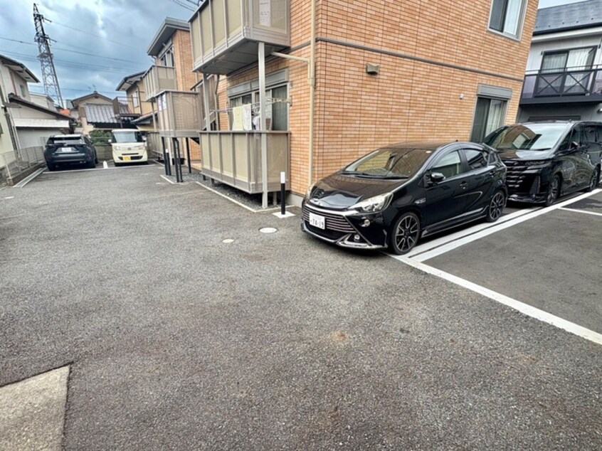 駐車場 Ｑｕａｒｔｅｔｔ