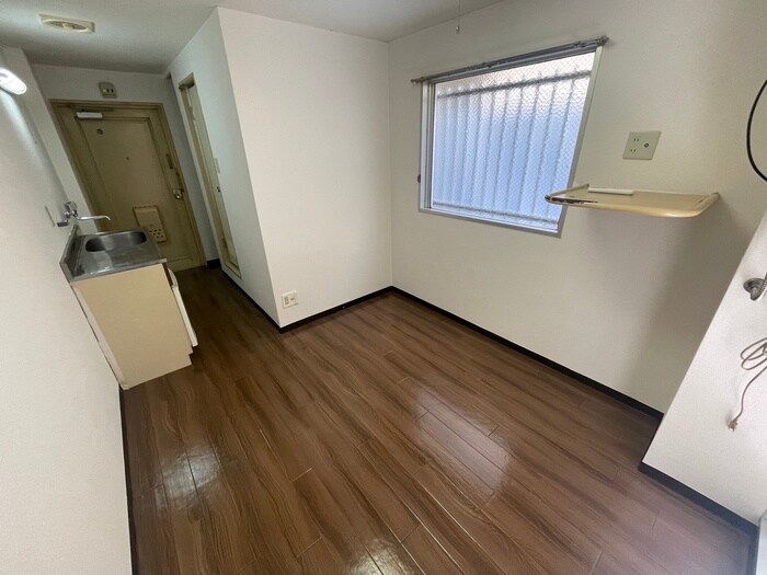 居室 レガーレ関目