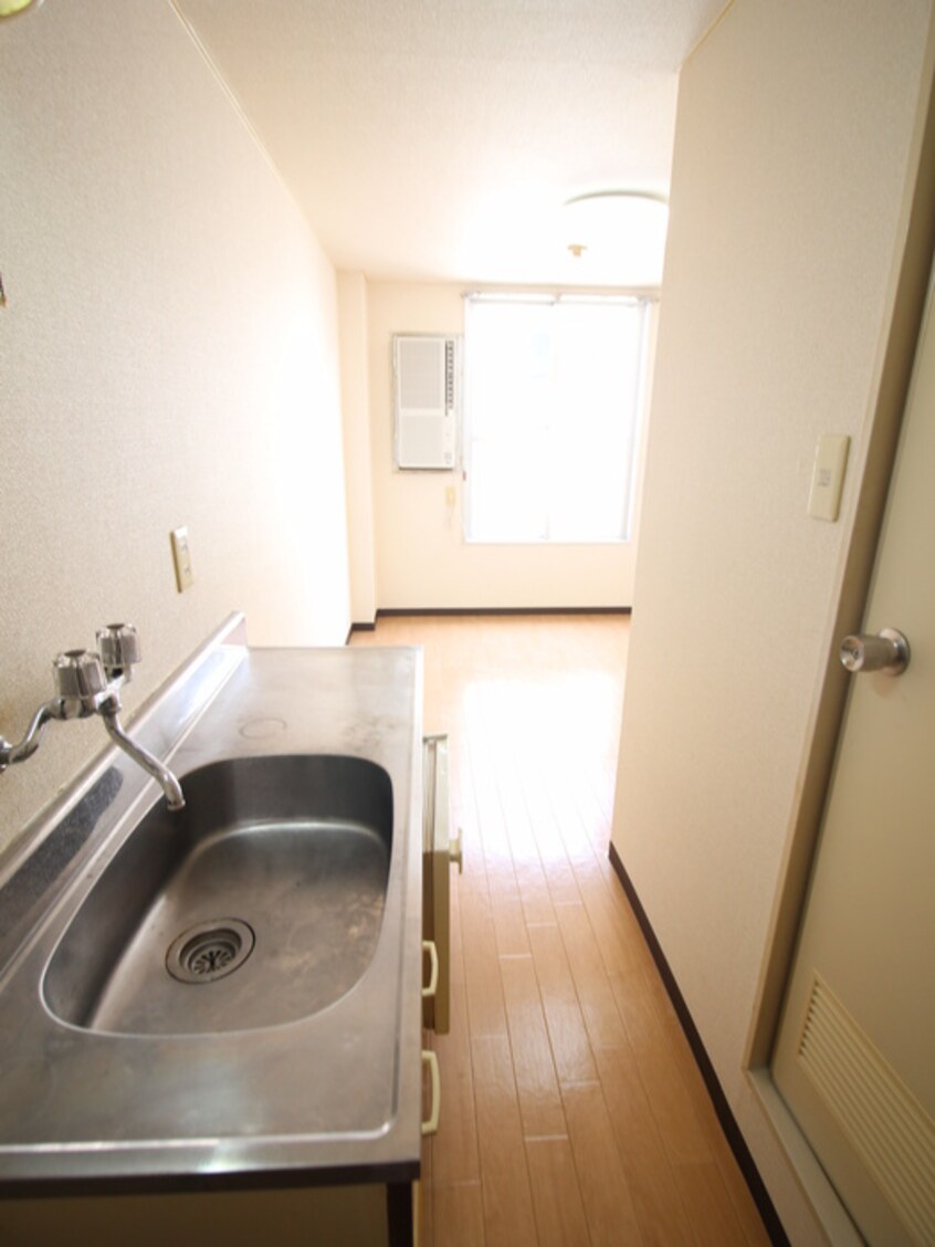 廊下 レガーレ関目