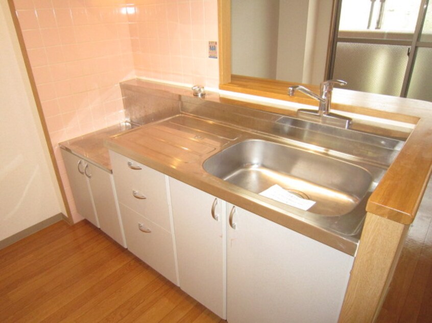 キッチン ホライズン弐番館