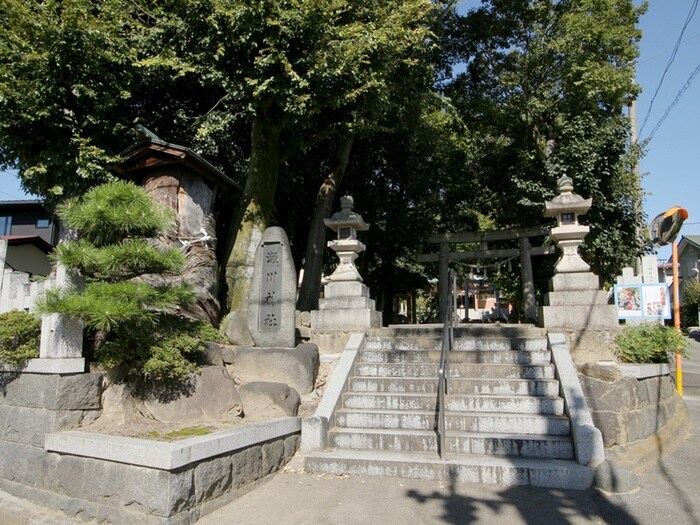 瀬川神社(公園)まで240m メゾンサンフル箕面