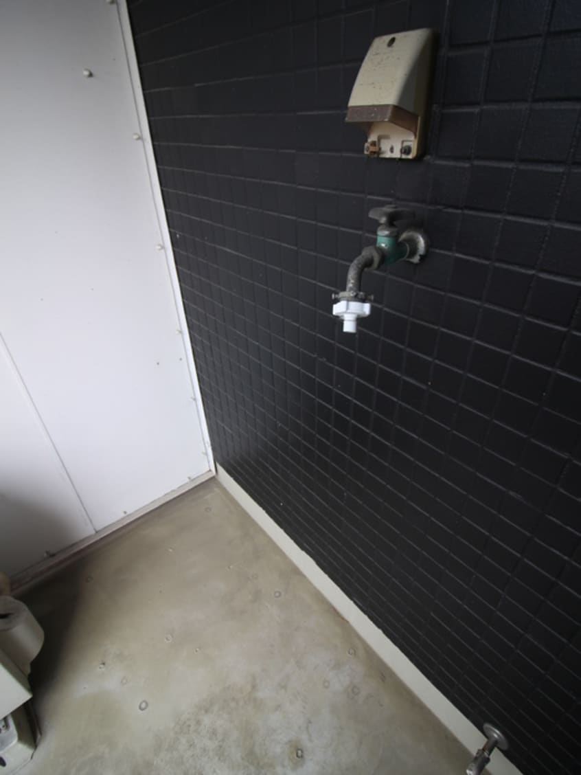 洗濯機置場 レナジア摂南大学前