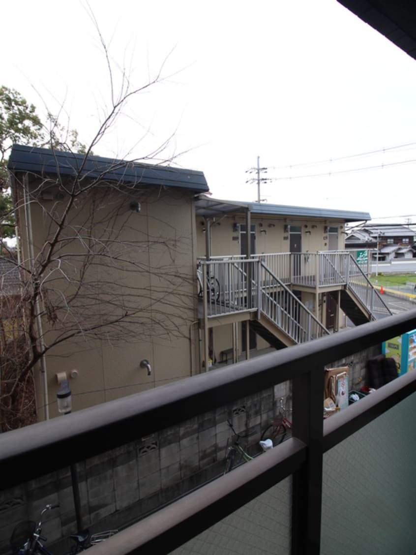 室内からの展望 レナジア摂南大学前