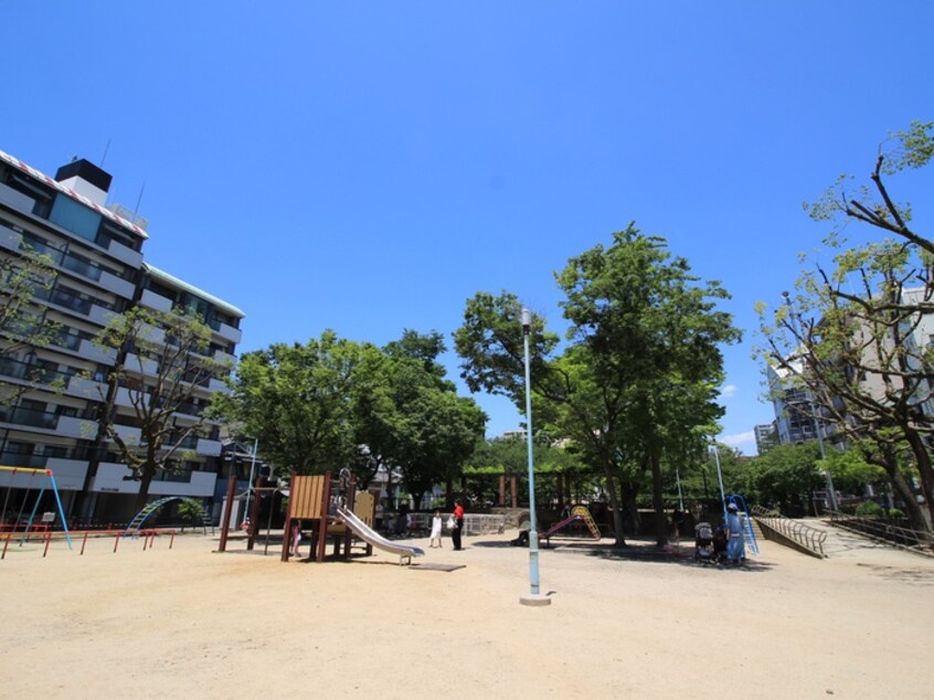 滝川公園(公園)まで350m ノルデンハイム南森町