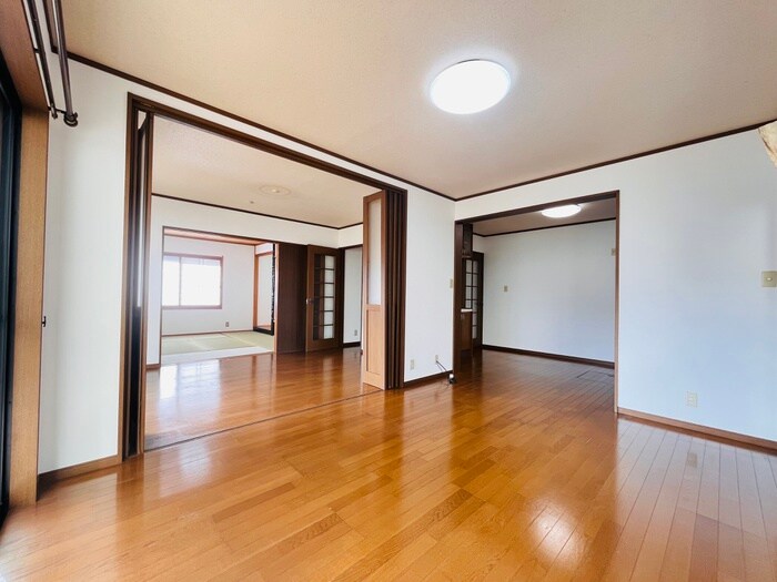 居室 西宮市青葉台戸建