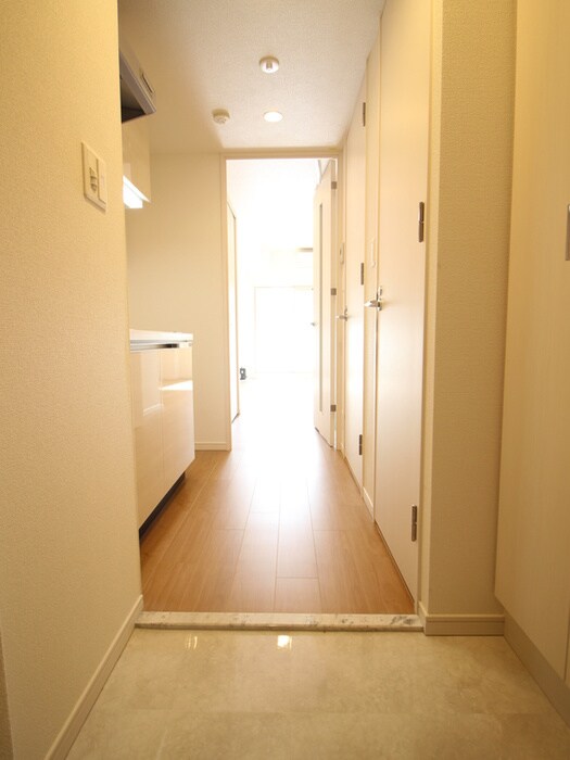 玄関 ﾚｵﾝｺﾝﾌｫｰﾄ桜ノ宮（503）