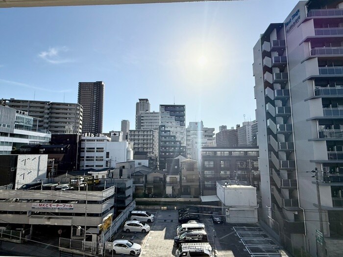 室内からの展望 ART Tennouji