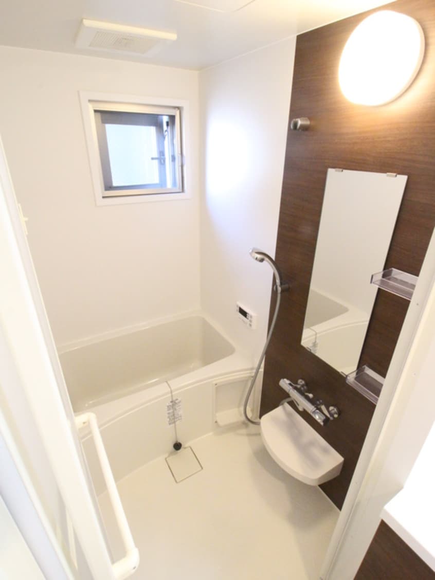 バス／シャワールーム等 スタジオF