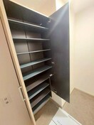 靴箱 ブリランテ森南町