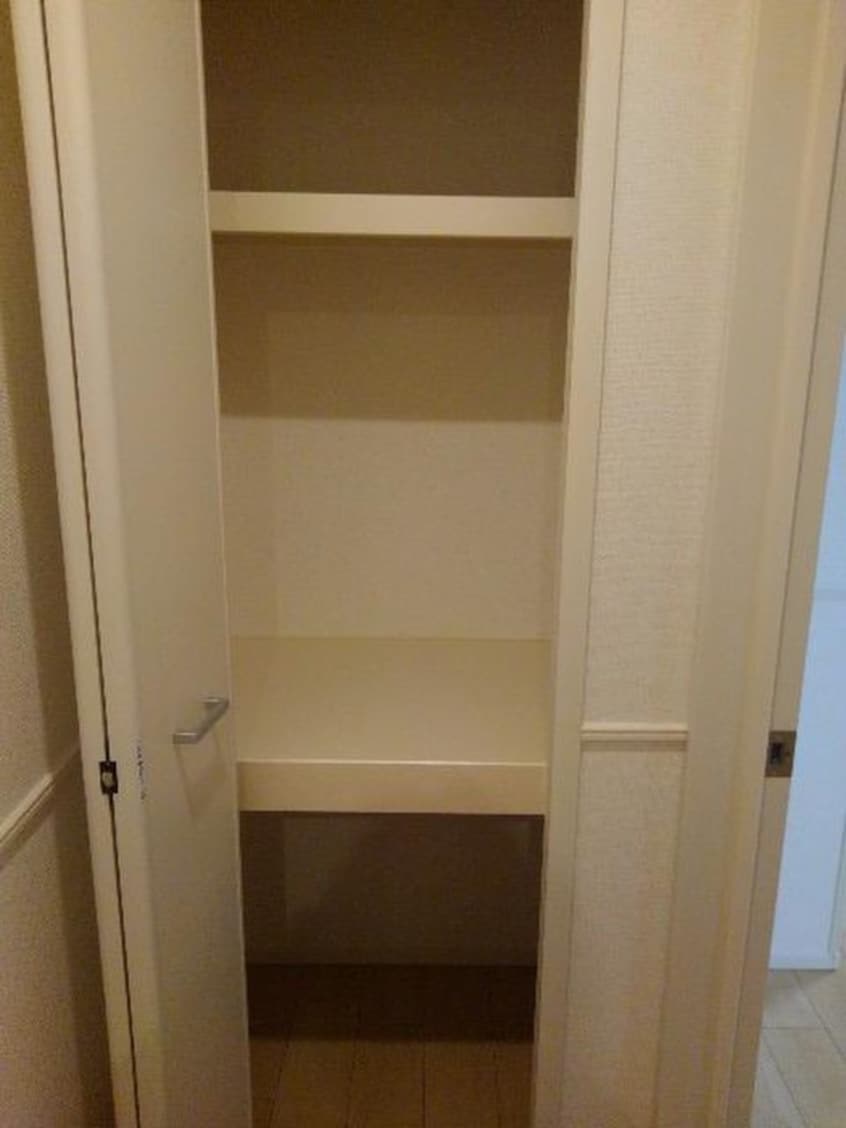 収納 クレール　K