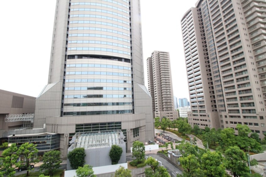 室内からの展望 ｻﾞ・ﾊﾟｰｸﾊﾋﾞｵ天満橋