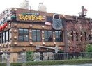 びっくりドンキ－(その他飲食（ファミレスなど）)まで213m ファヴォリート志紀南