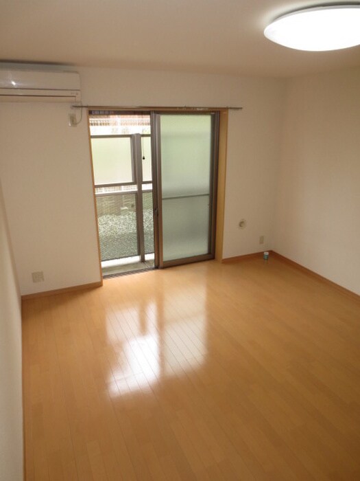 居室 ｱﾝﾌﾟﾙ-ﾙｸﾗ-ｼﾞｭｺﾘ-ﾇｼｬﾝⅡ