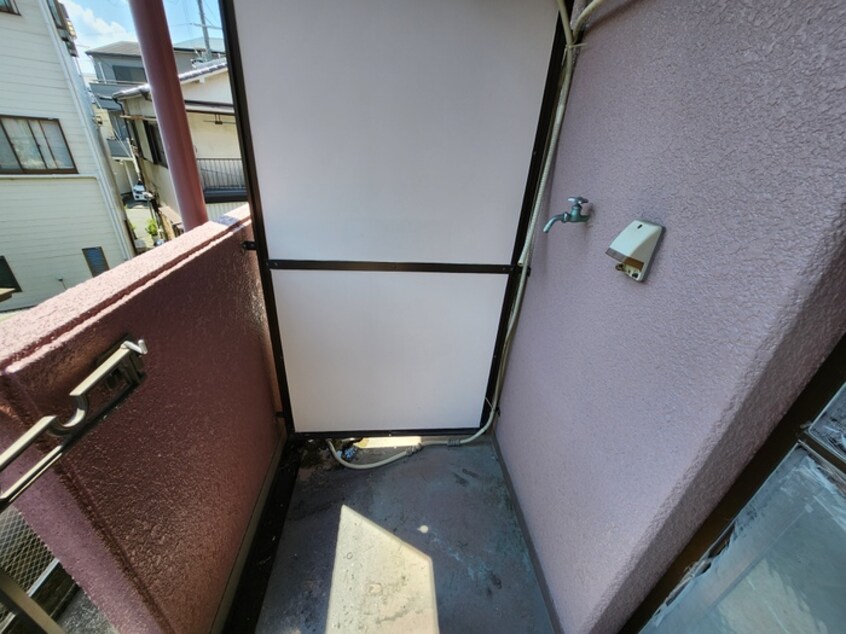 洗濯機置場 パレス総持寺