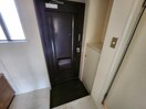玄関 パレス総持寺