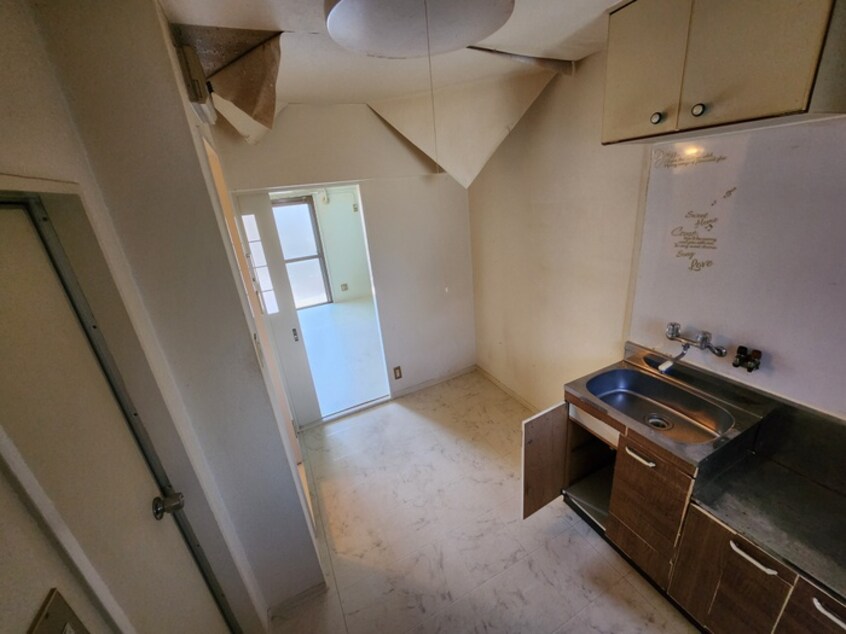 廊下 パレス総持寺