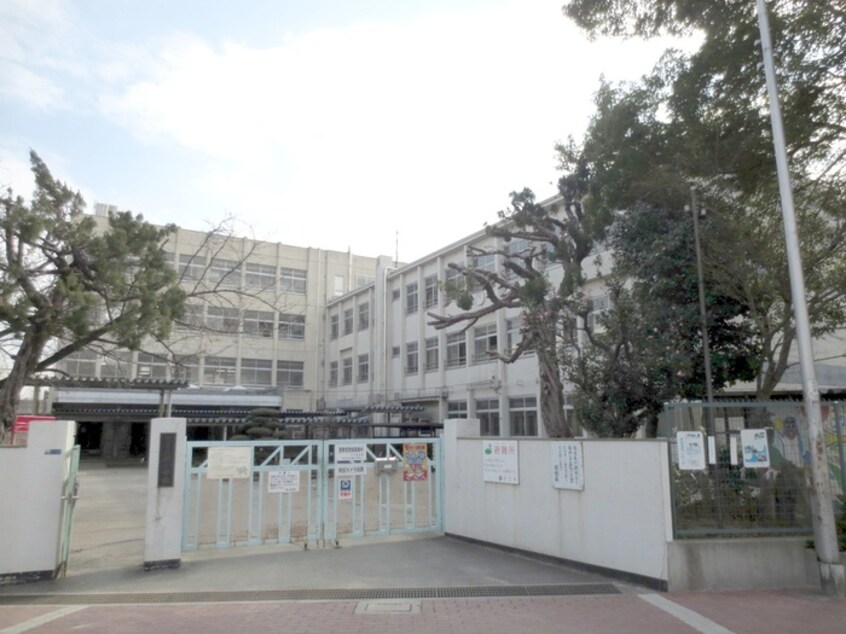 錦小学校(小学校)まで424m ノッピ－ハイム