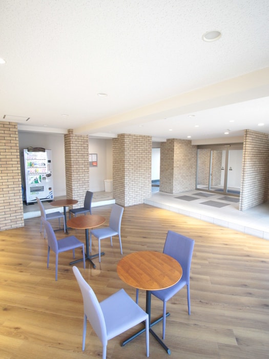 エントランス部分 リバ－サイド柴島