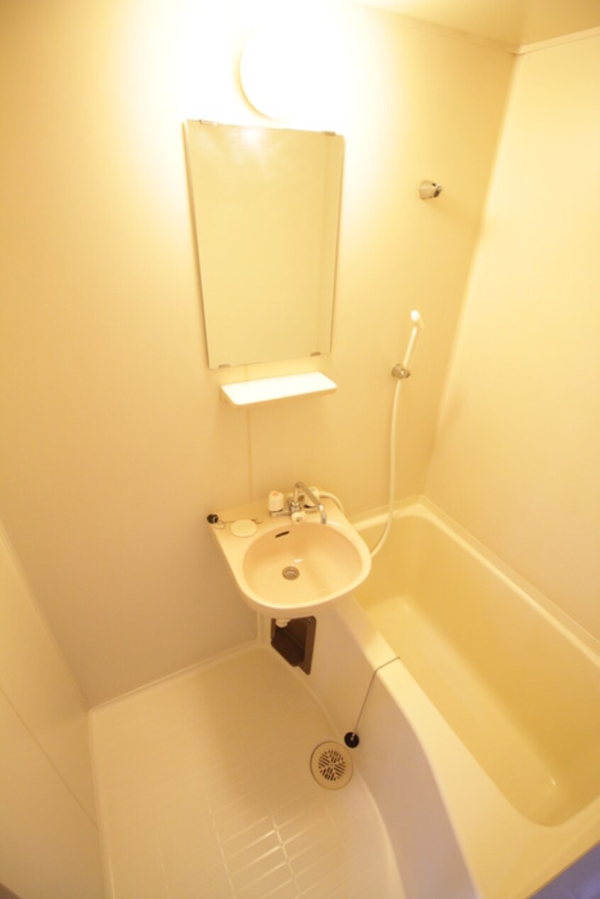 バス／シャワールーム等 リバ－サイド柴島