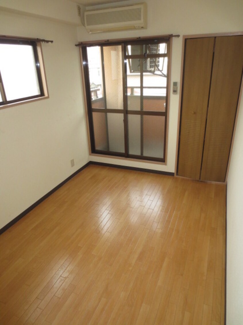 居室 シルフィード堺