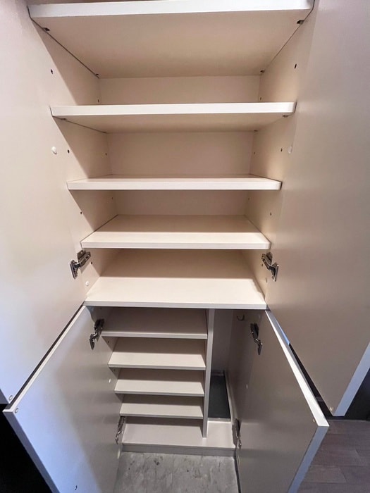 廊下 プラネシア星の子四条西洞院