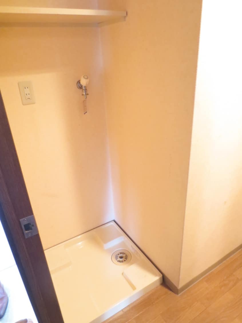 洗濯機置場 プラネシア星の子四条西洞院