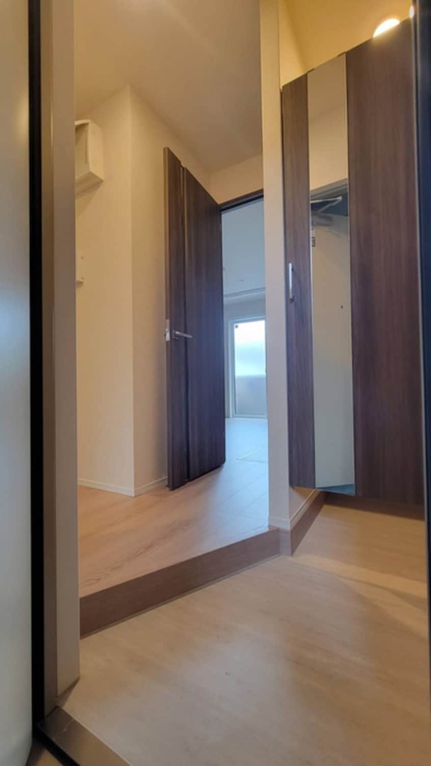 玄関 アドラブール