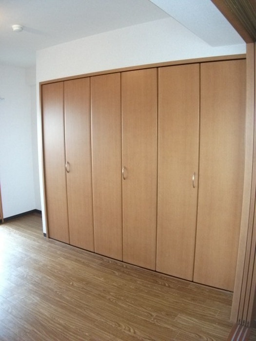 収納 プラネシア星の子京都駅前西