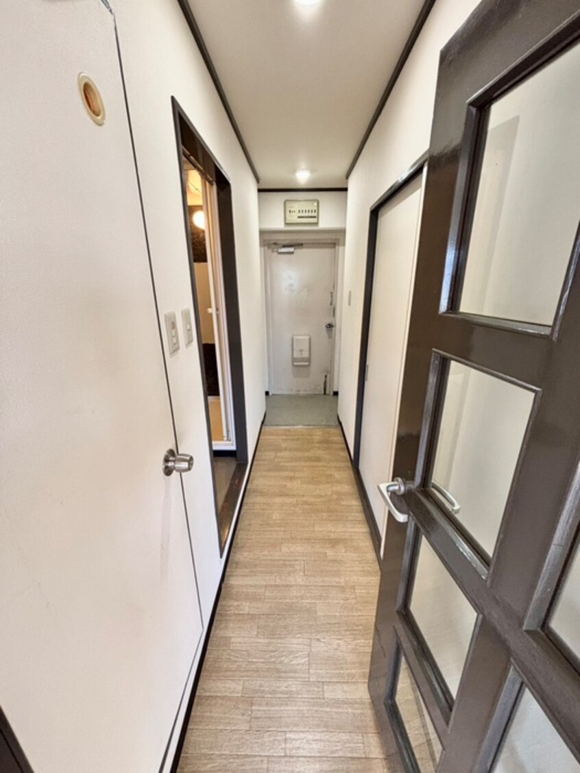 廊下 ポートヴィラ・メイセイ