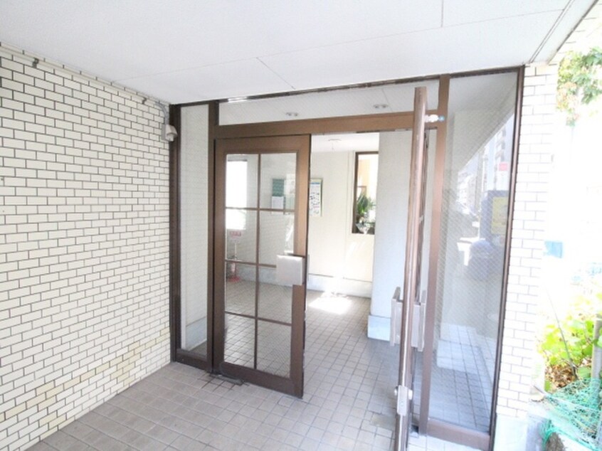 エントランス部分 ロ－ズハイツ