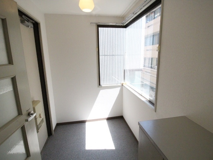 玄関 ロ－ズハイツ