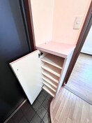 靴箱 クリスタル大崎