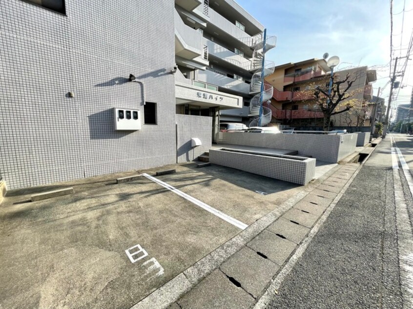 駐車場 東灘ハイツ