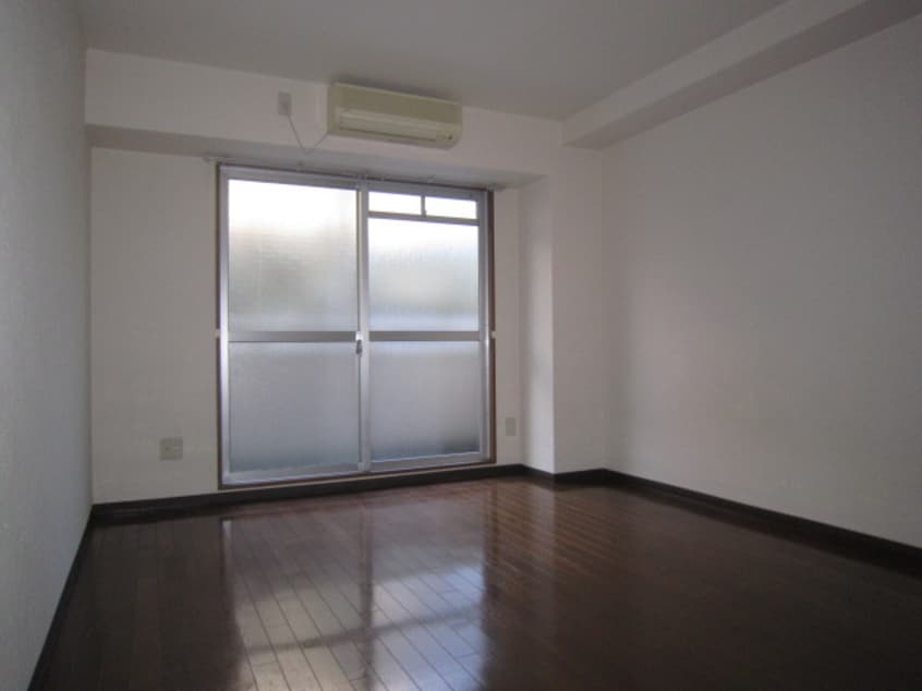 居室 ヴィラいずみ