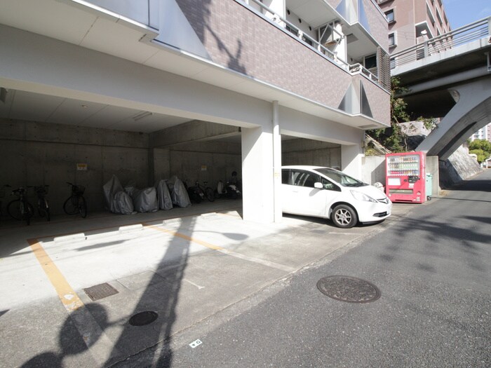 駐車場 ヴィラいずみ