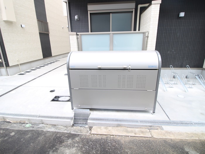 建物設備 F asecia ompha