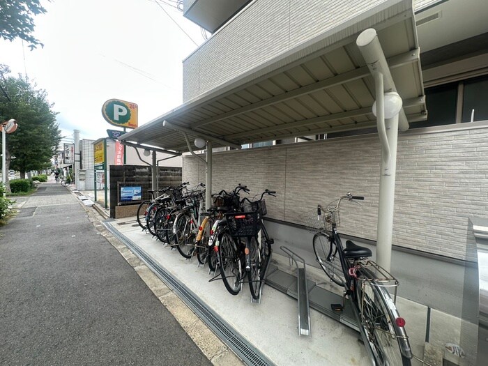 駐輪場 フジパレス上新庄東