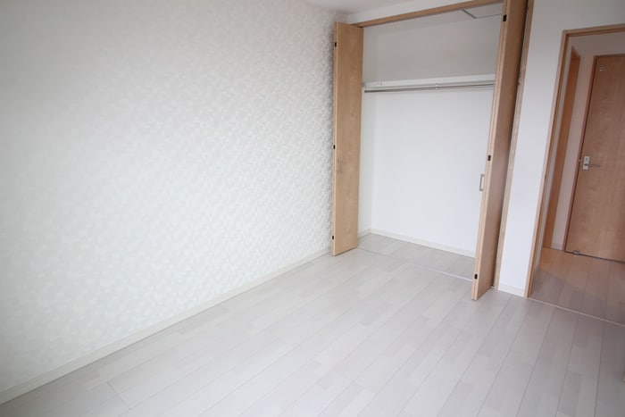 居室 グランクレスト岡本