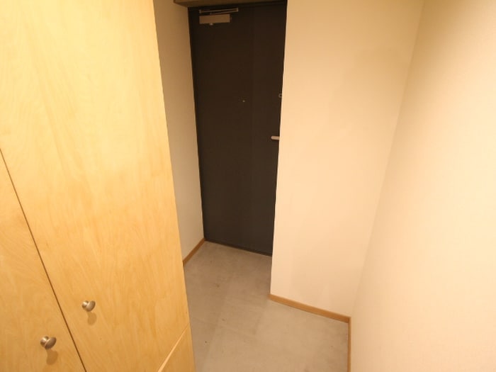 玄関 BRICK今出川