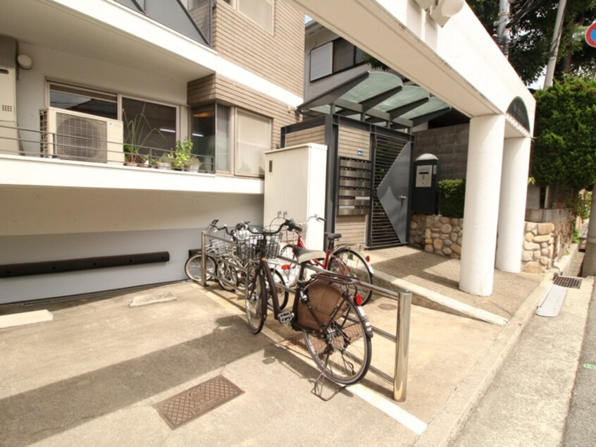 駐輪場 御影大蔵マンション(304)