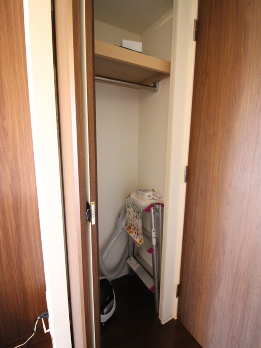 収納 セレニテ梅田北