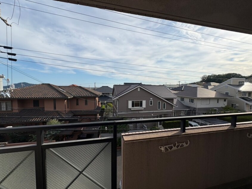 室内からの展望 フォ－ラム城が岡弐番館